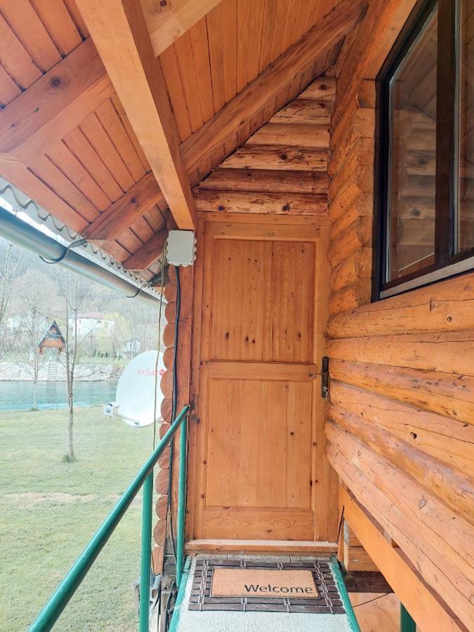 Hacienda Burzic Apartman Kulen Vakuf Kültér fotó