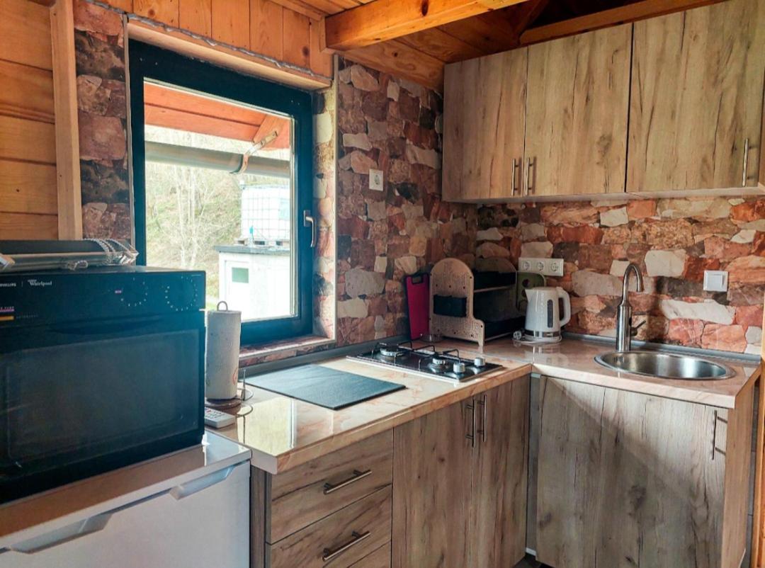Hacienda Burzic Apartman Kulen Vakuf Kültér fotó