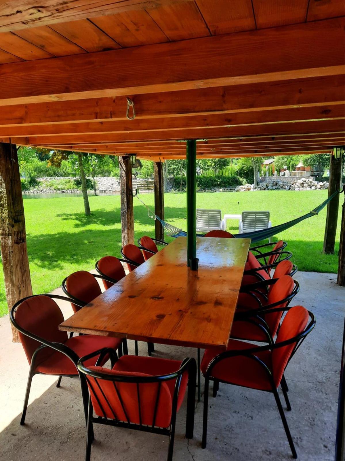 Hacienda Burzic Apartman Kulen Vakuf Kültér fotó
